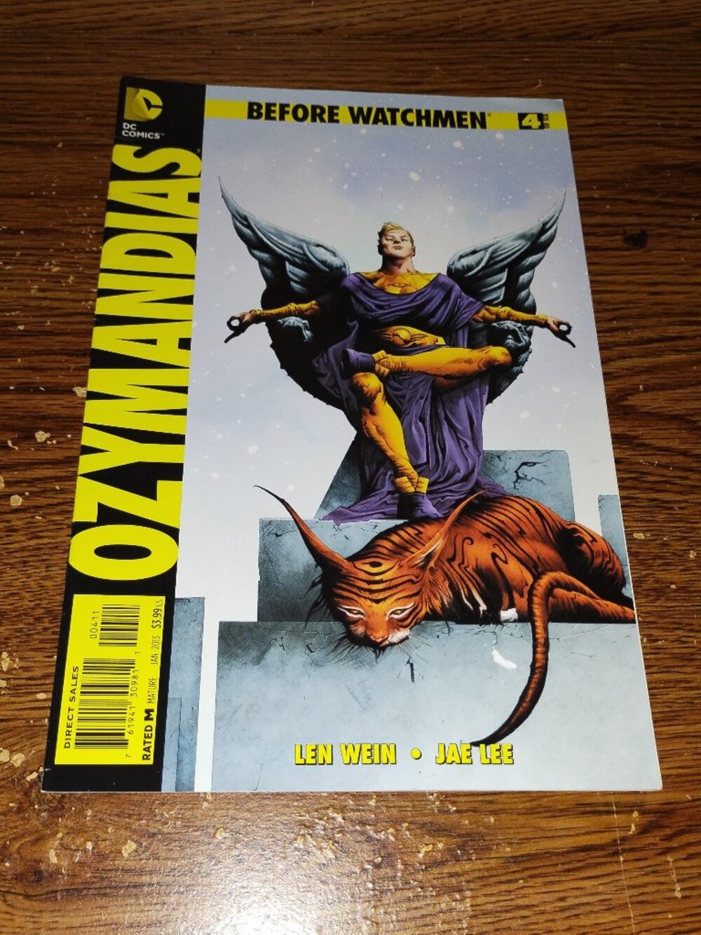 Before Watchmen: Comedian #4 (DC Comics, 2013)
